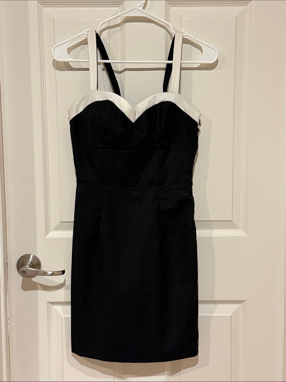 Forever 21 Black and White Sweetheart Mini Dress